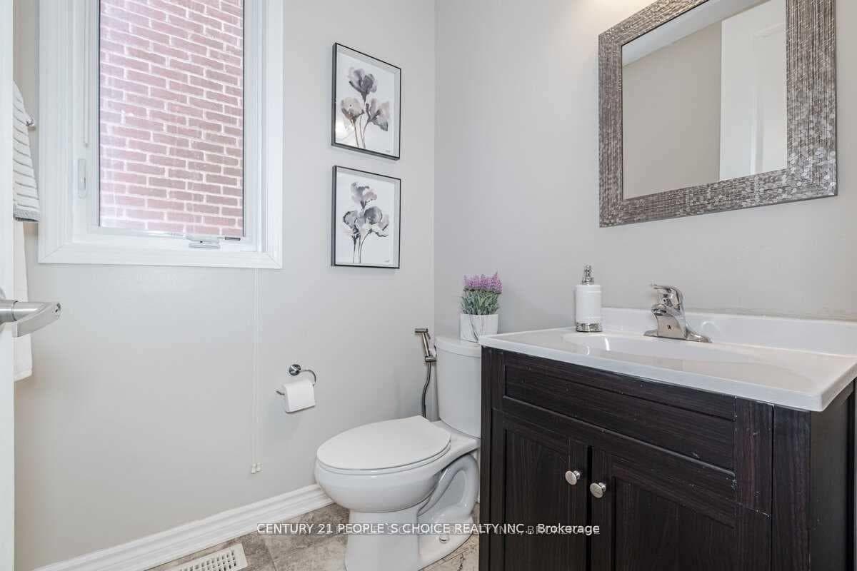 396 Powadiuk Place photo 16