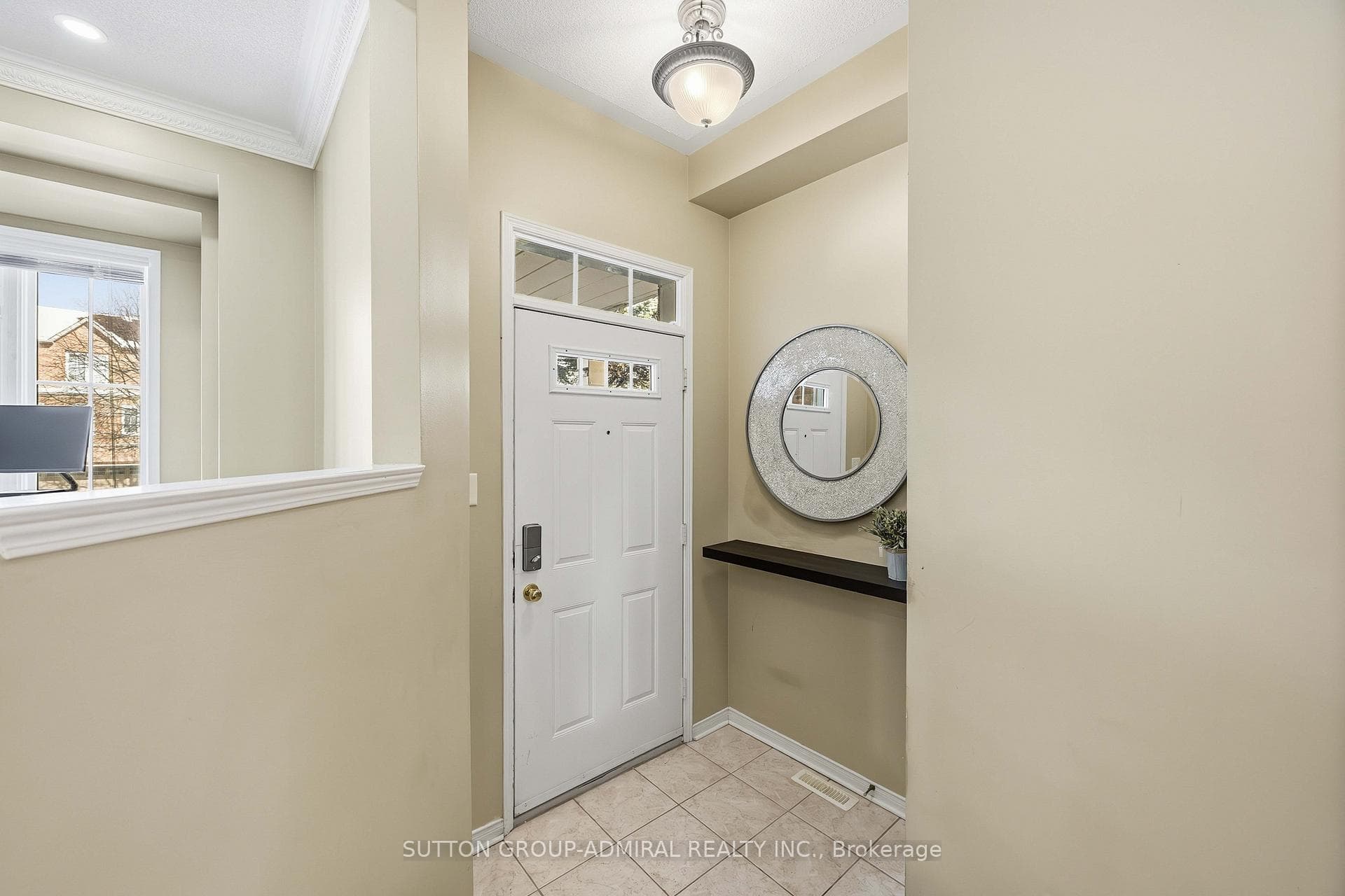 75 James Scott Road photo 3
