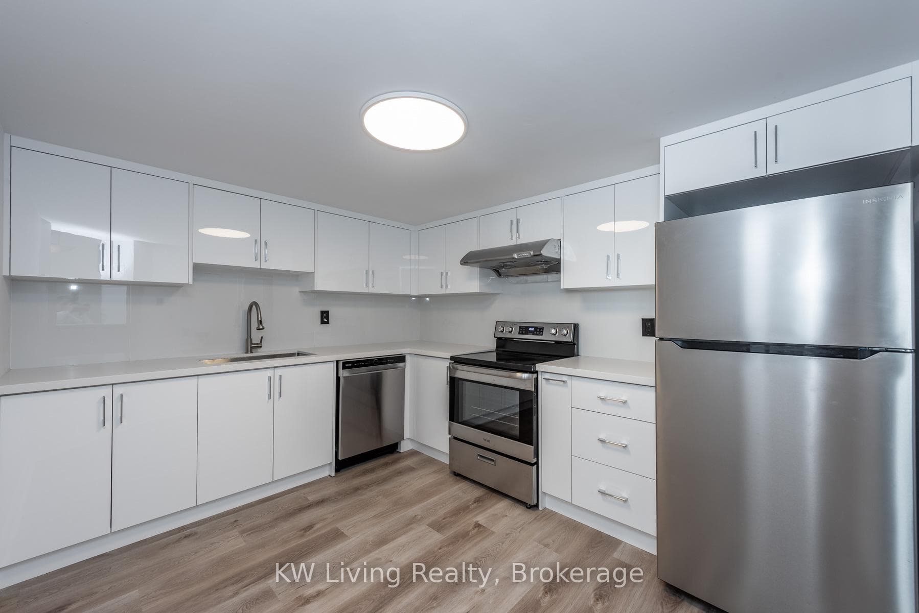 4460 Tucana Court Unit 805 photo 17