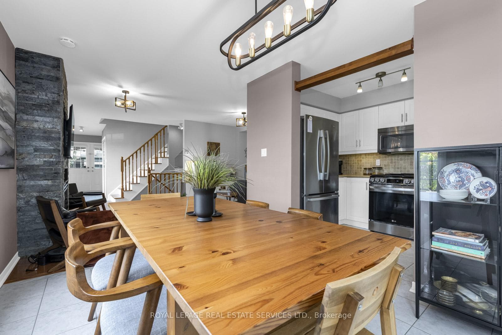 5555 Prince William Drive Unit 20 photo 11