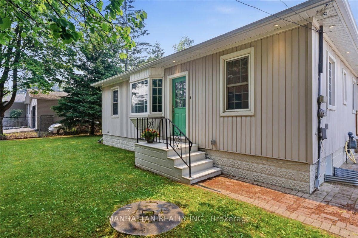 10 Victor Drive photo 36