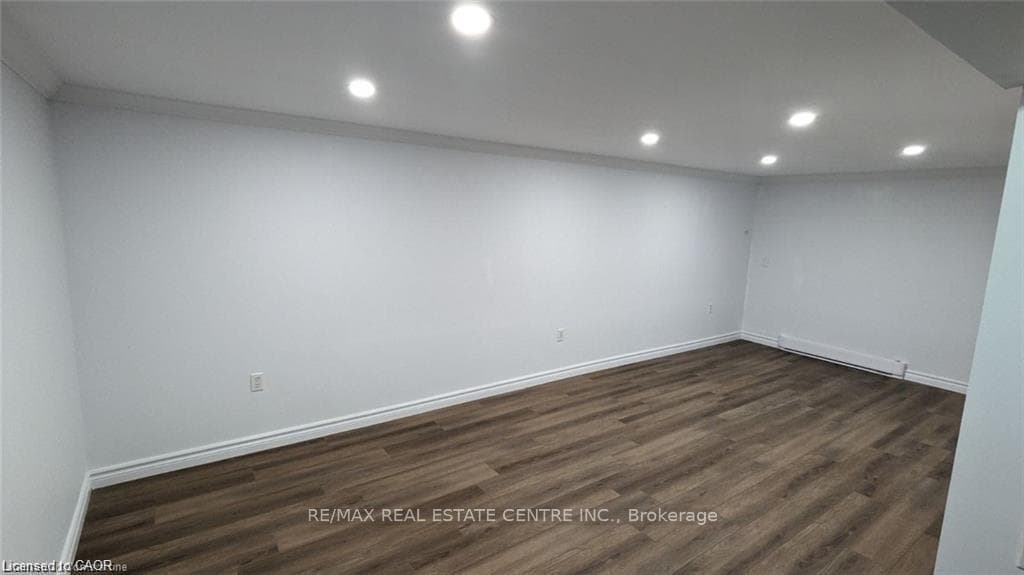 60 Obermeyer Drive photo 20