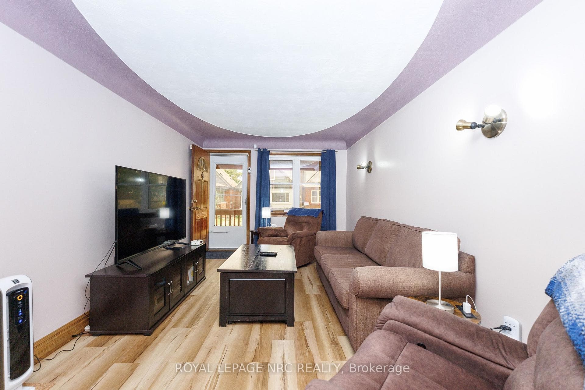 237 PALING Avenue photo 16