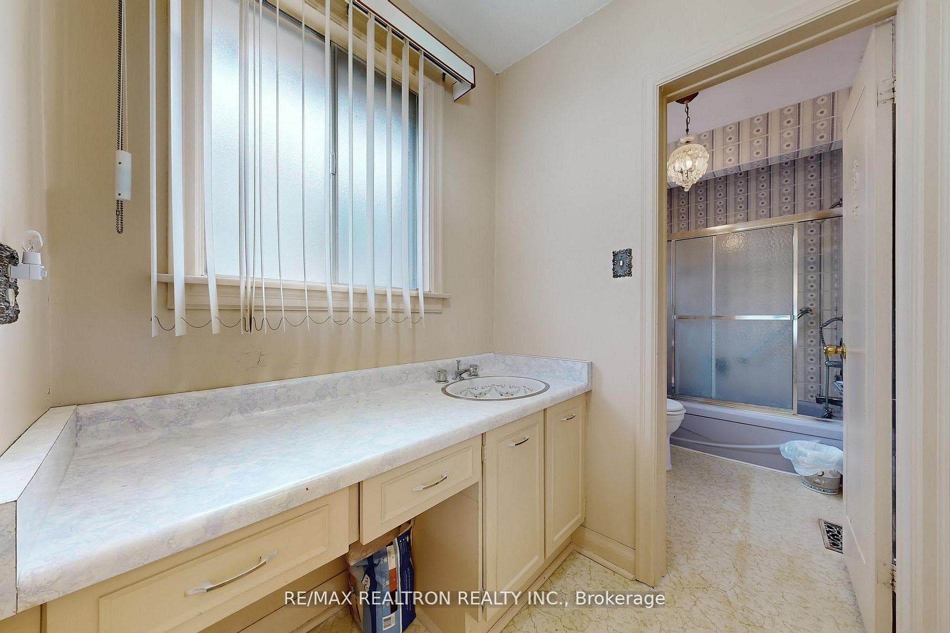 10 HEARTHSTONE Crescent photo 20