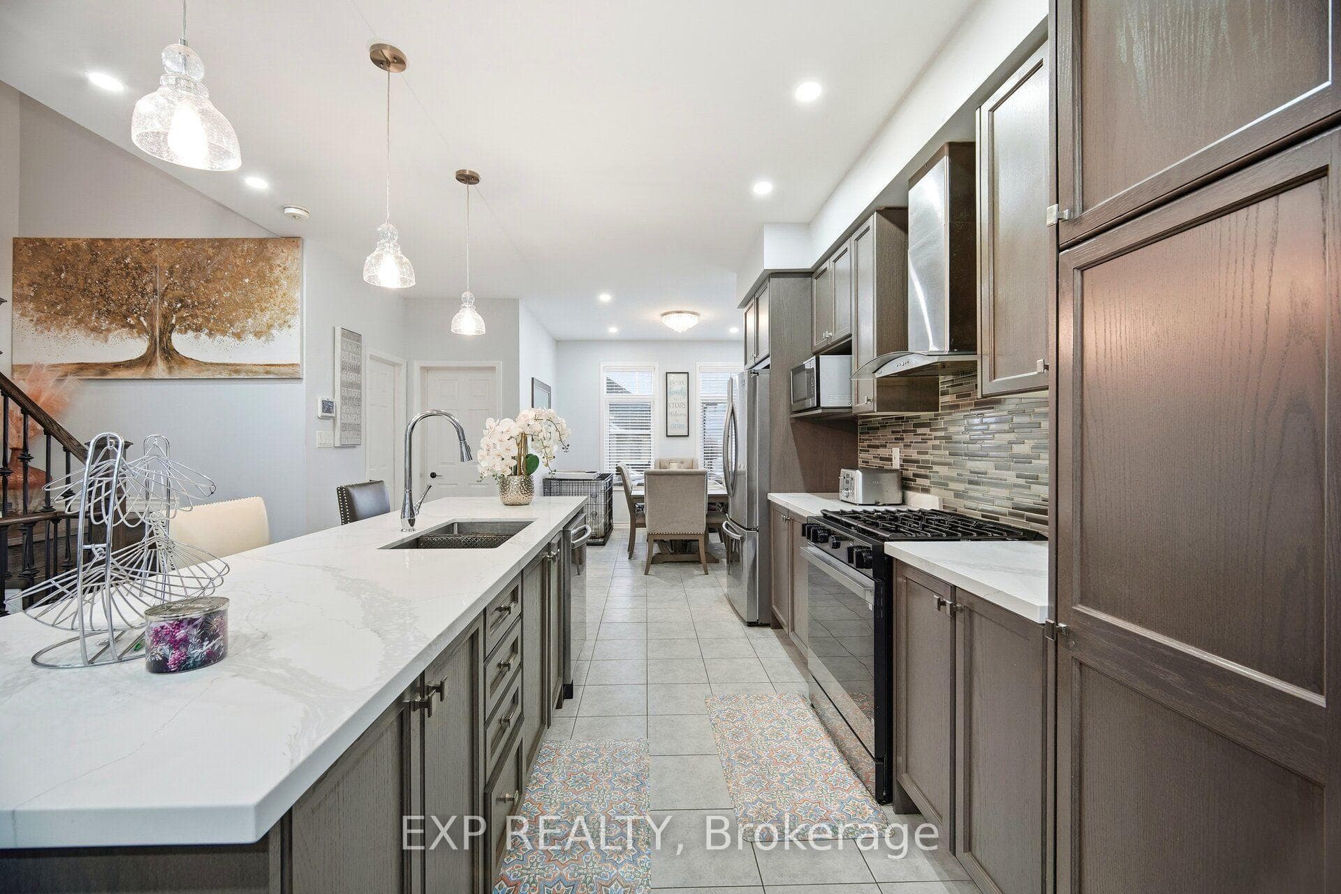 Kitchen, combined with Family, Breakfast, Dining