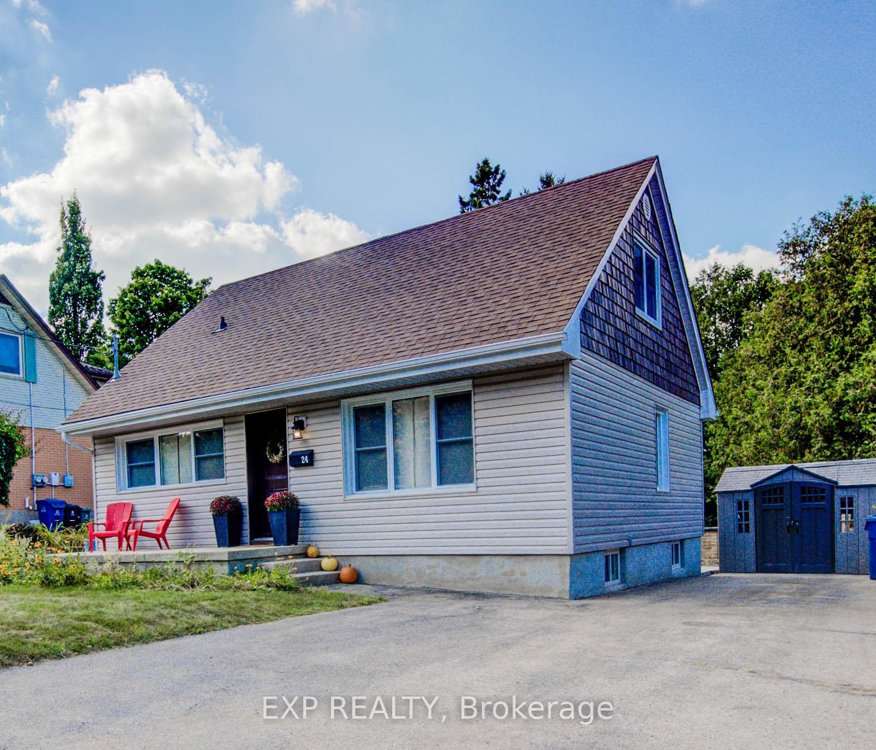 24 Bennett Avenue photo 3