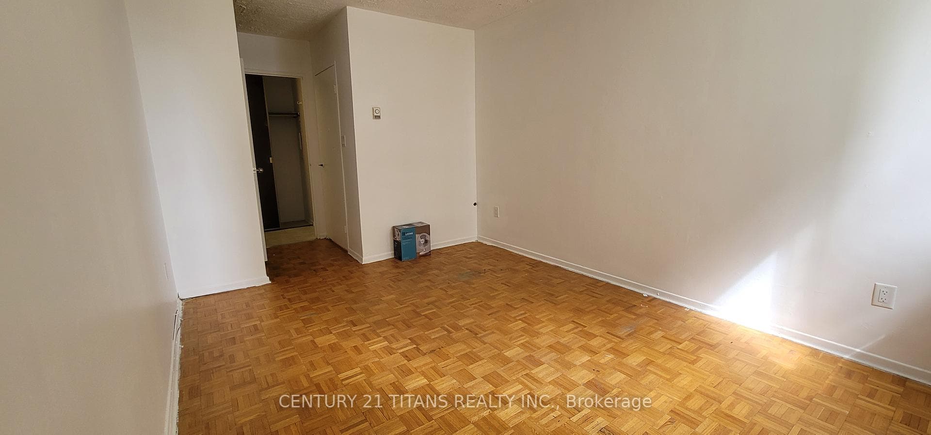 1 Massey Square Unit 504 photo 16