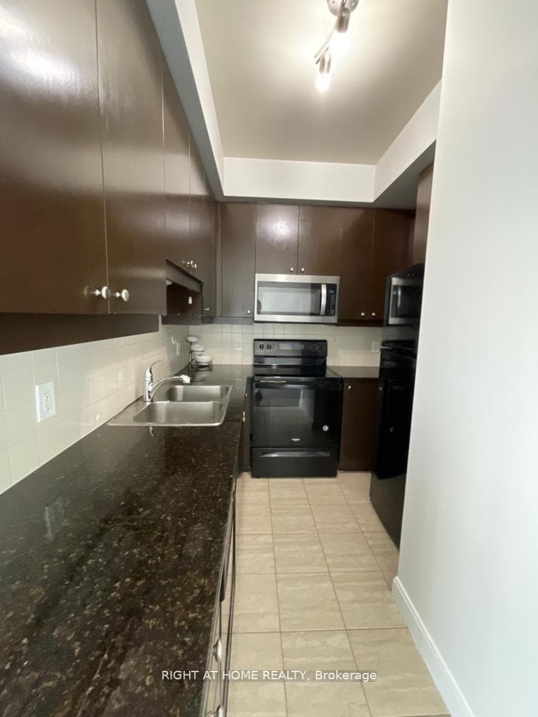 60 Absolute Avenue Unit 1108 photo 6