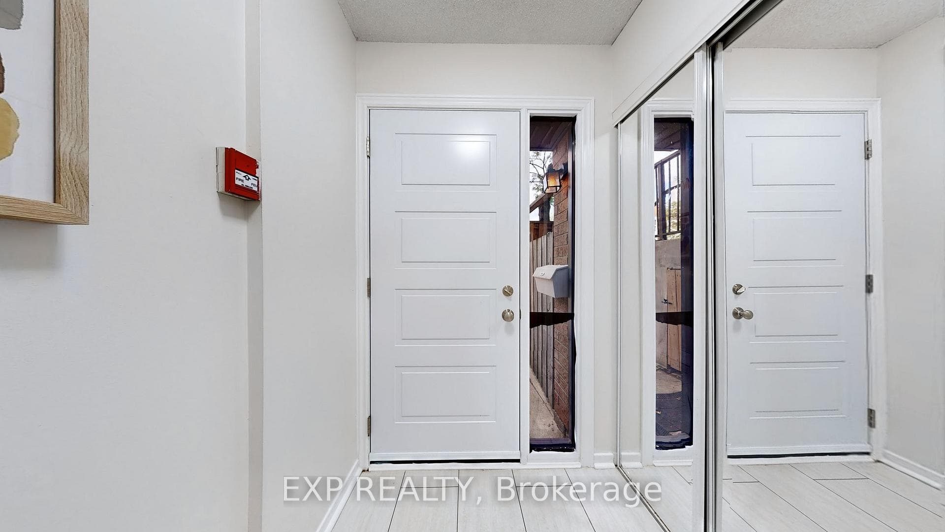 2866 Battleford Road Unit 8A photo 32