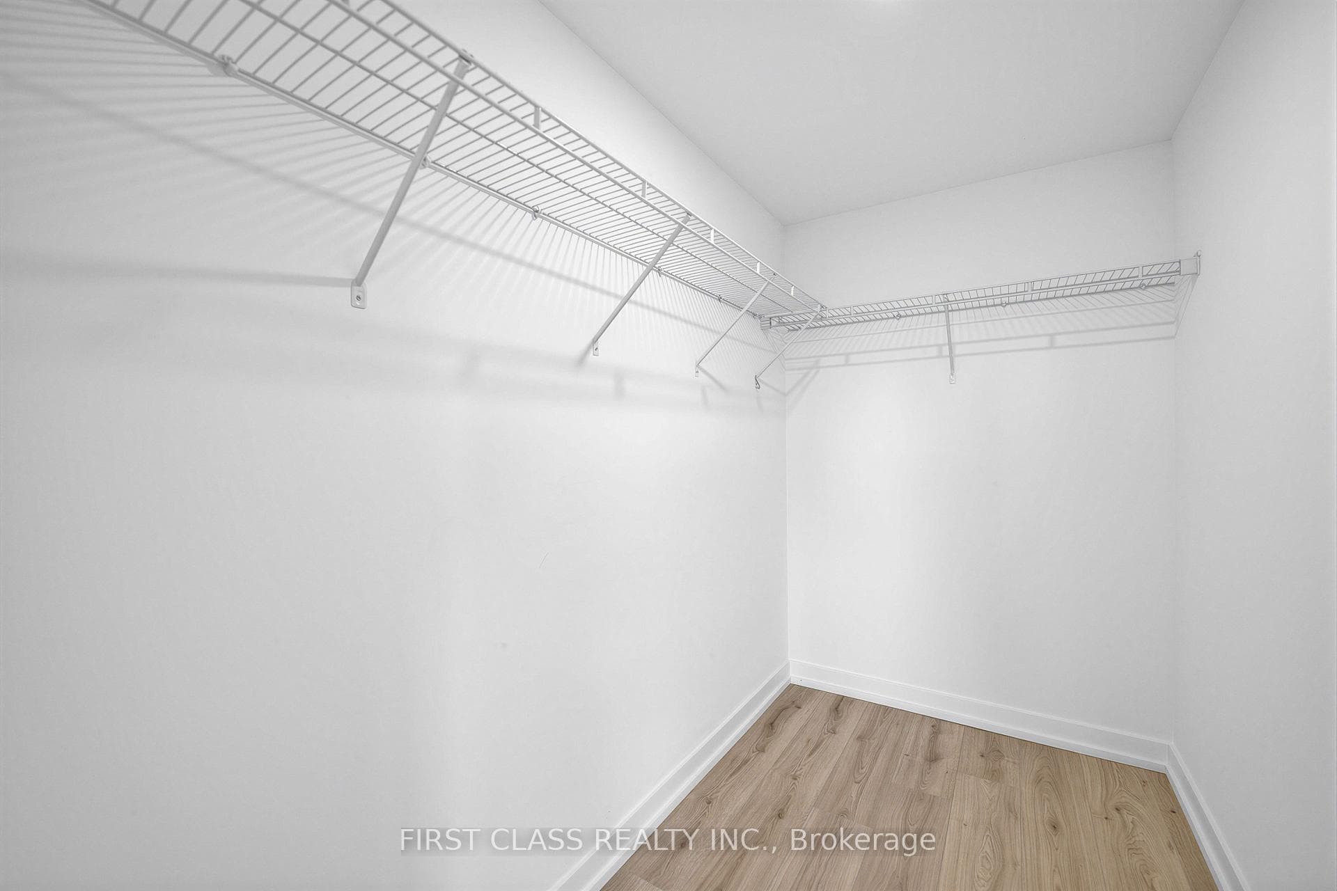 395 Bloor Street Unit 4203 photo 10