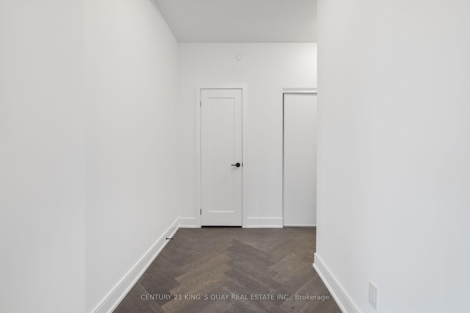8888 Yonge Street Unit 1104 photo 14