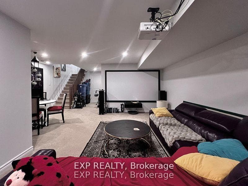 926 Brian Good Avenue photo 44