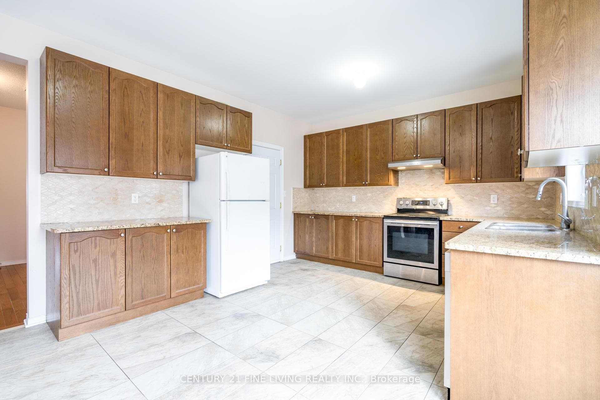 27 Locarno Street photo 15