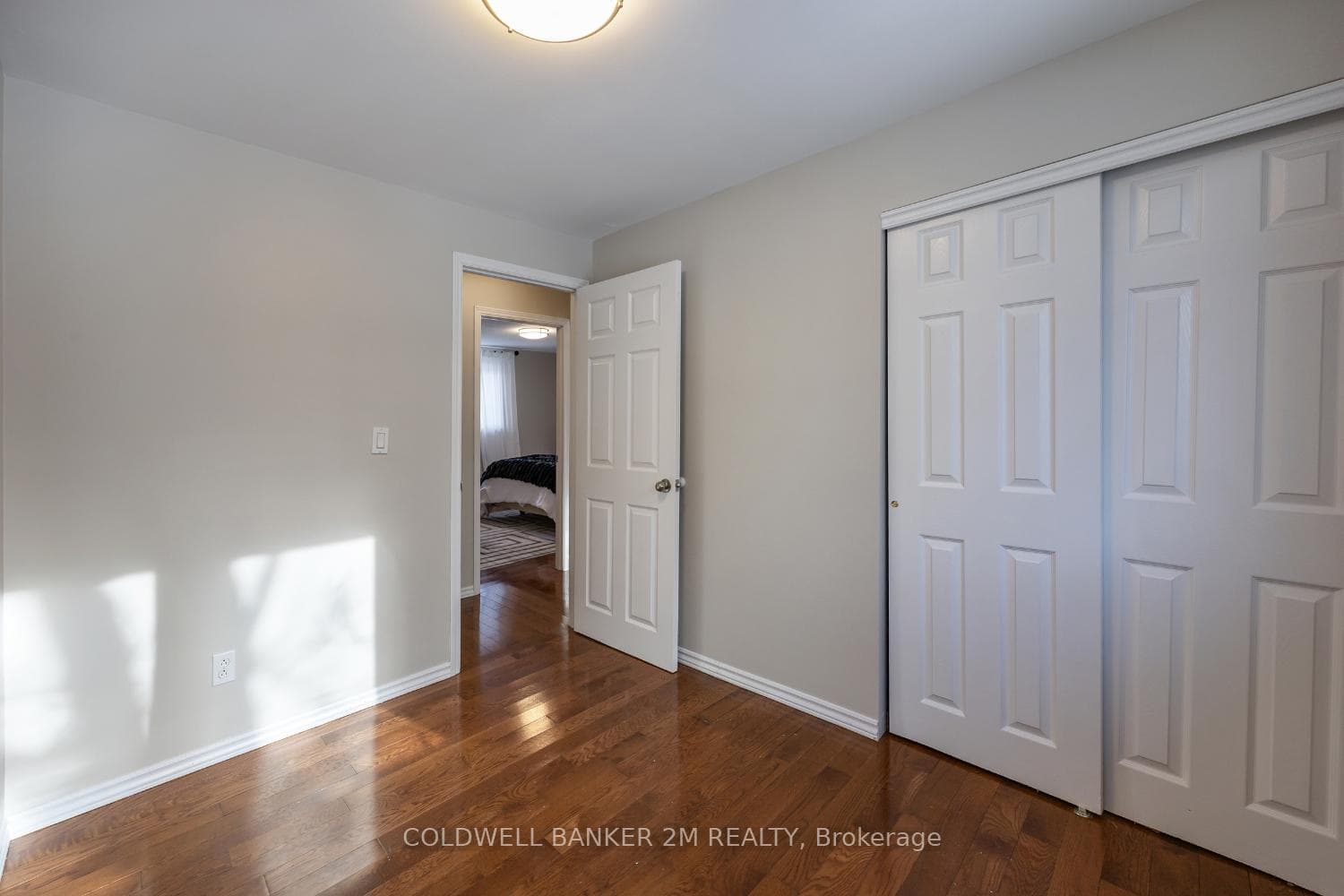 1076 Carolyn Avenue photo 26