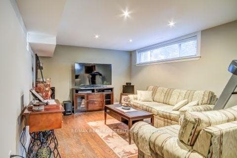 7 Wonderland Drive Unit Main F photo 9