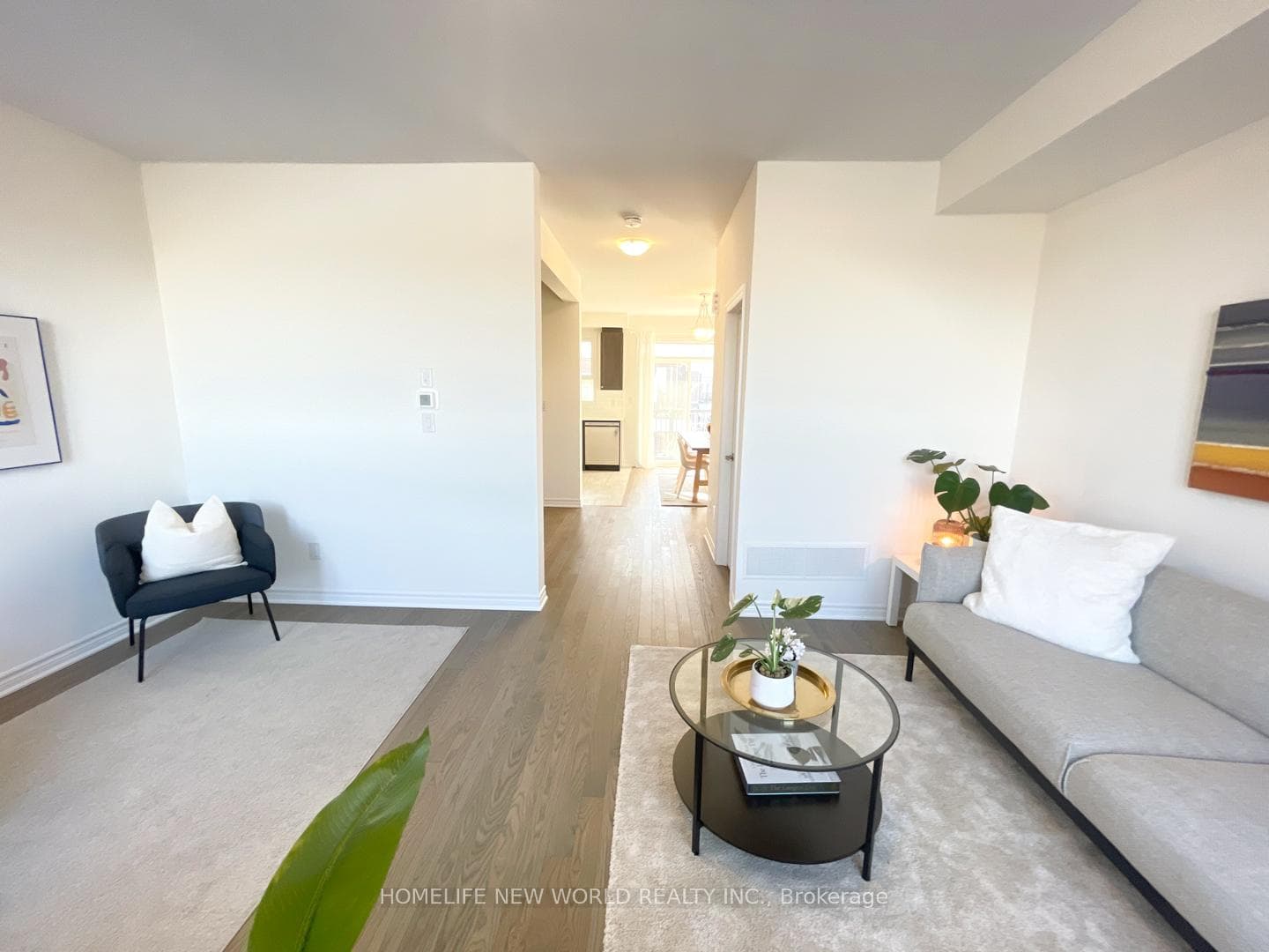 36 Chicago Lane photo 16