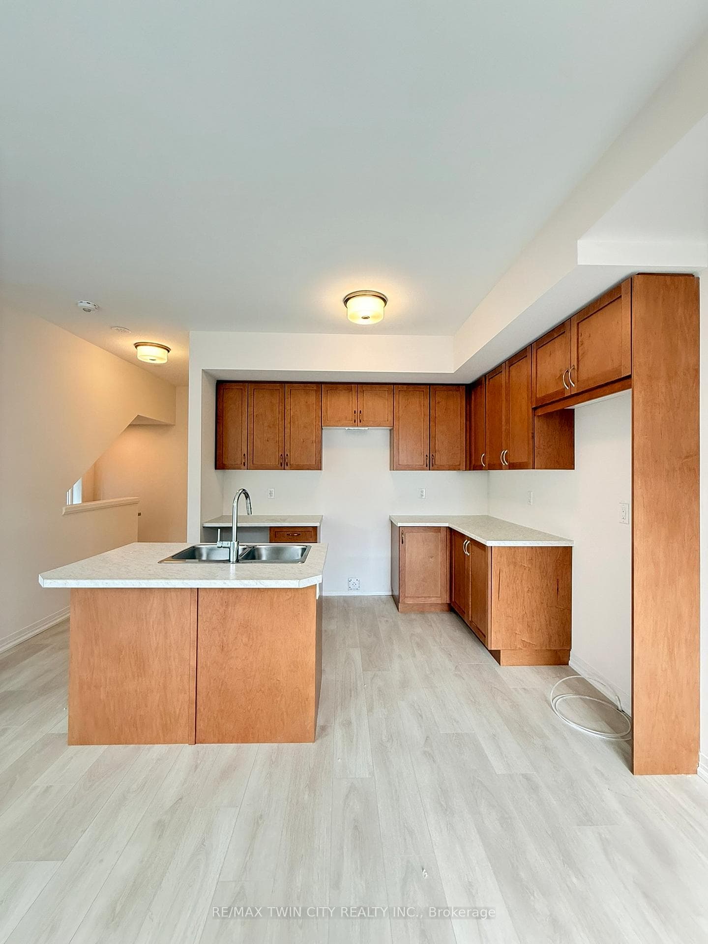 660 Colborne Street Unit 140 photo 14
