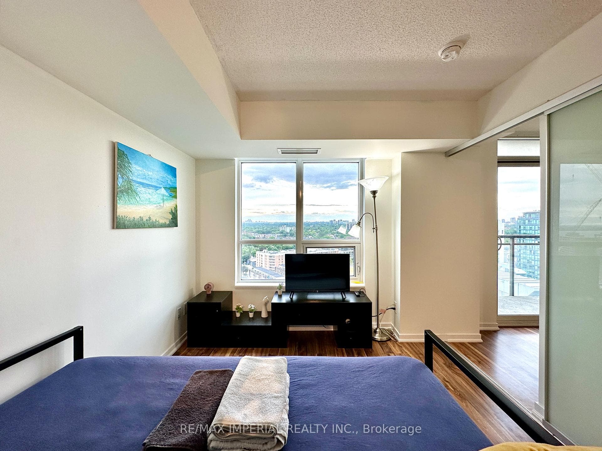38 Joe Shuster Way Unit 2010 photo 7