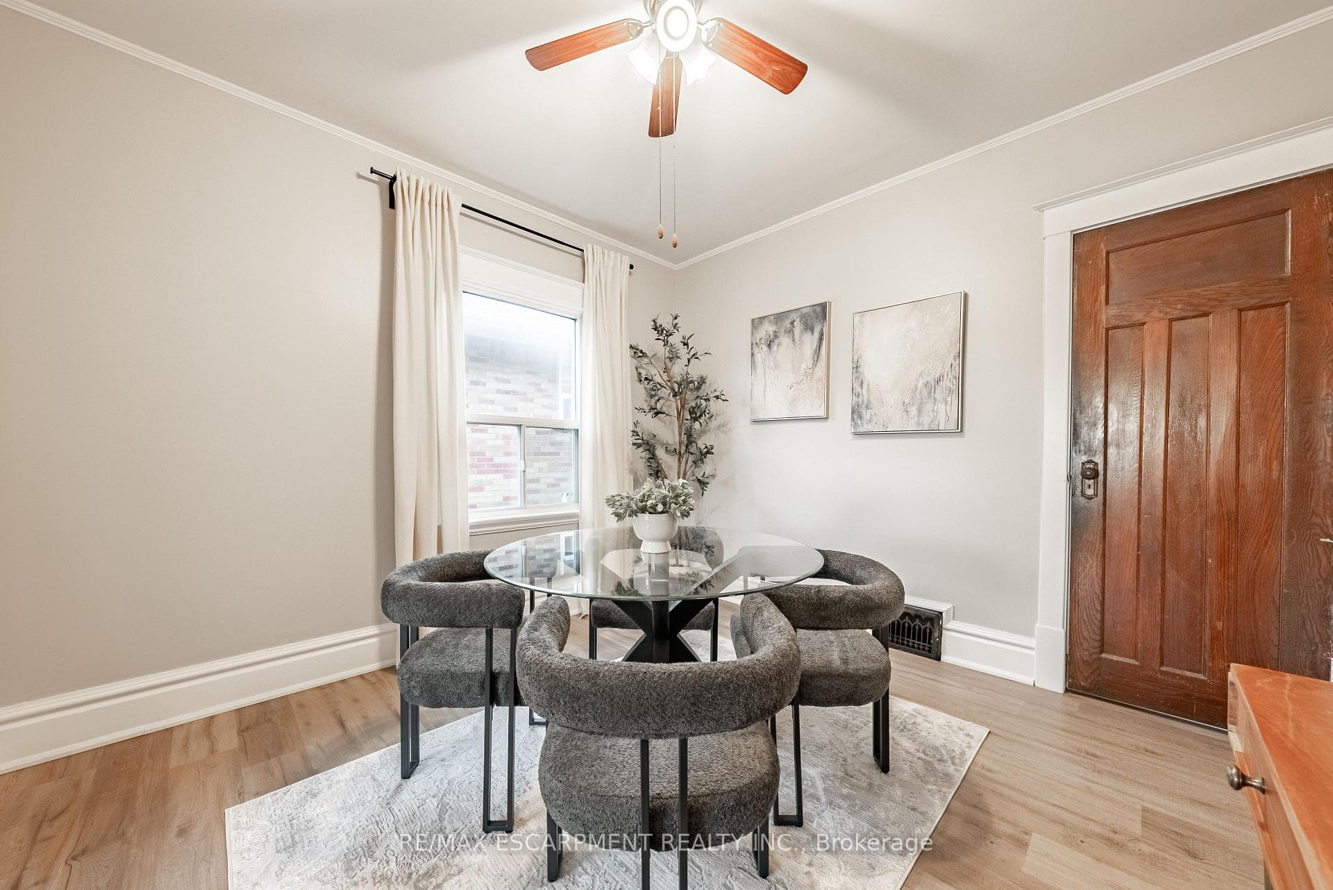 16 Tragina Avenue photo 15