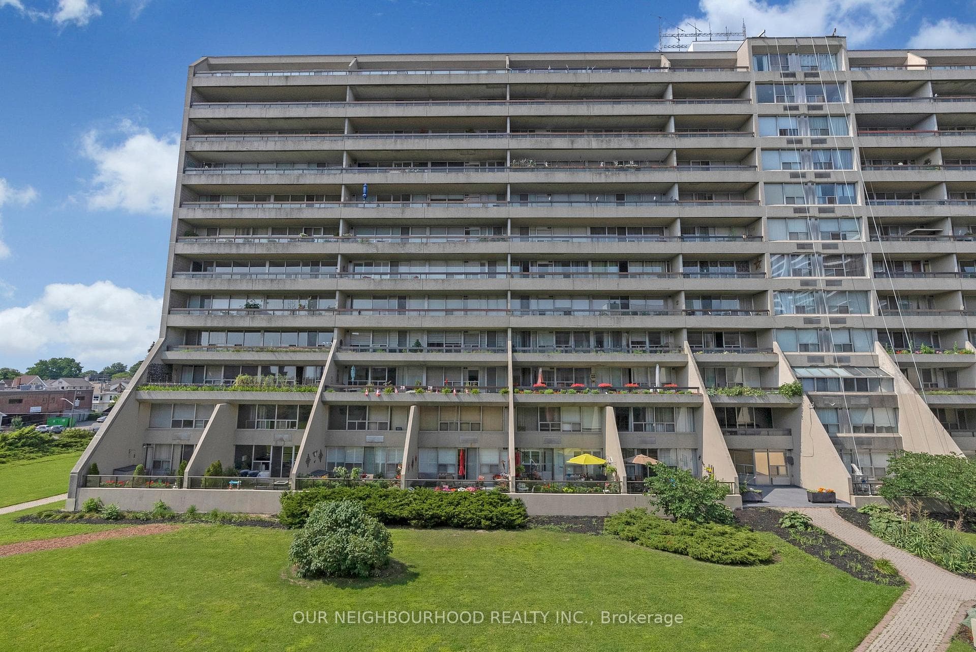50 Richmond Street Unit 419 photo 28