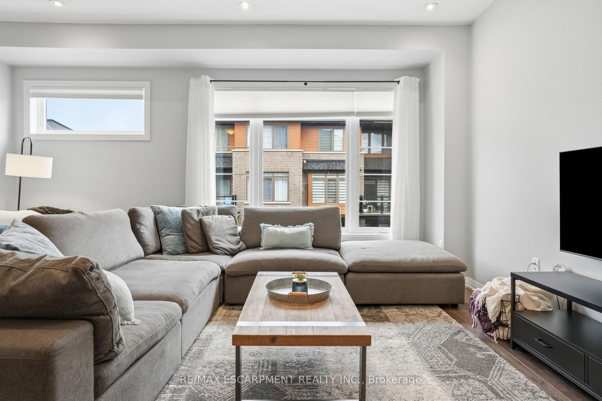 61 Soho Street Unit 57 photo 21