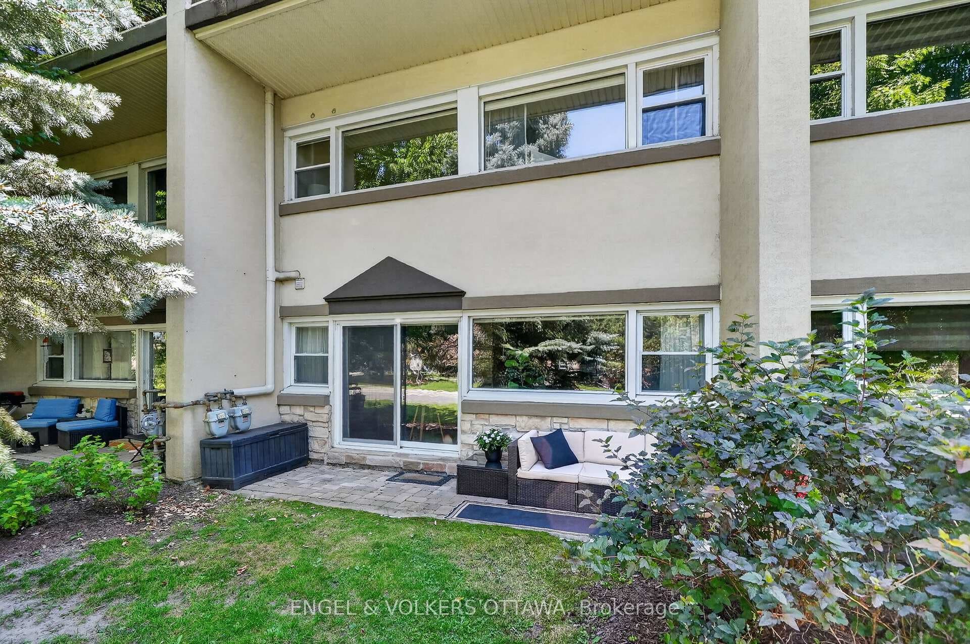 12 CORKSTOWN Road Unit 119 photo 24