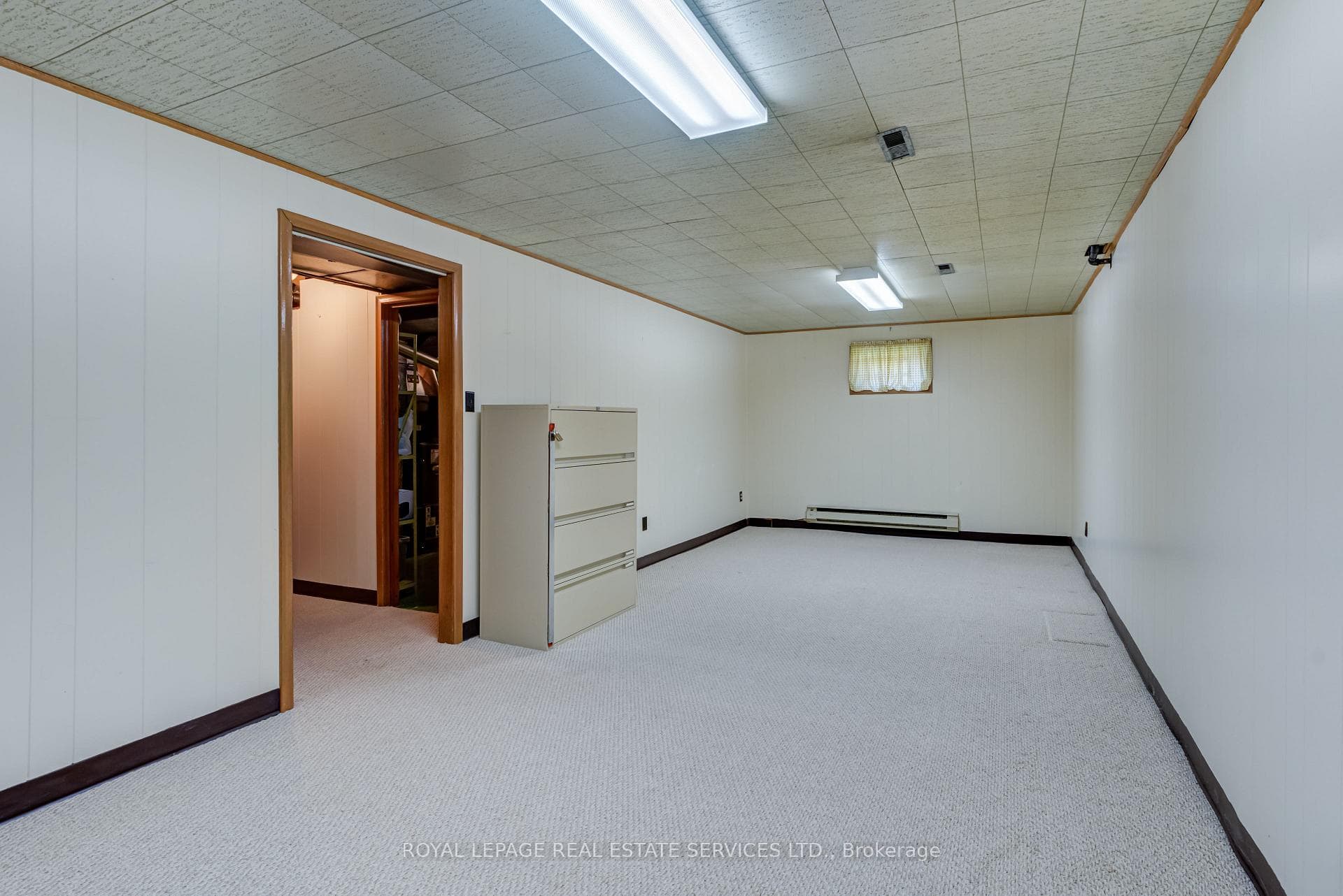 54 Garside Crescent photo 24