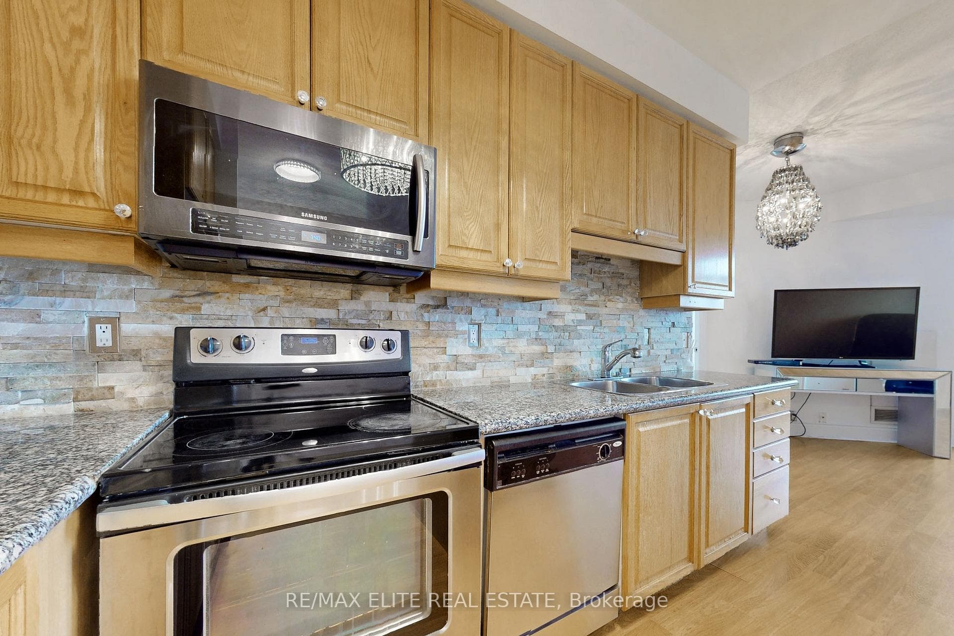 80 Harrison Garden Boulevard Unit 2719 photo 14