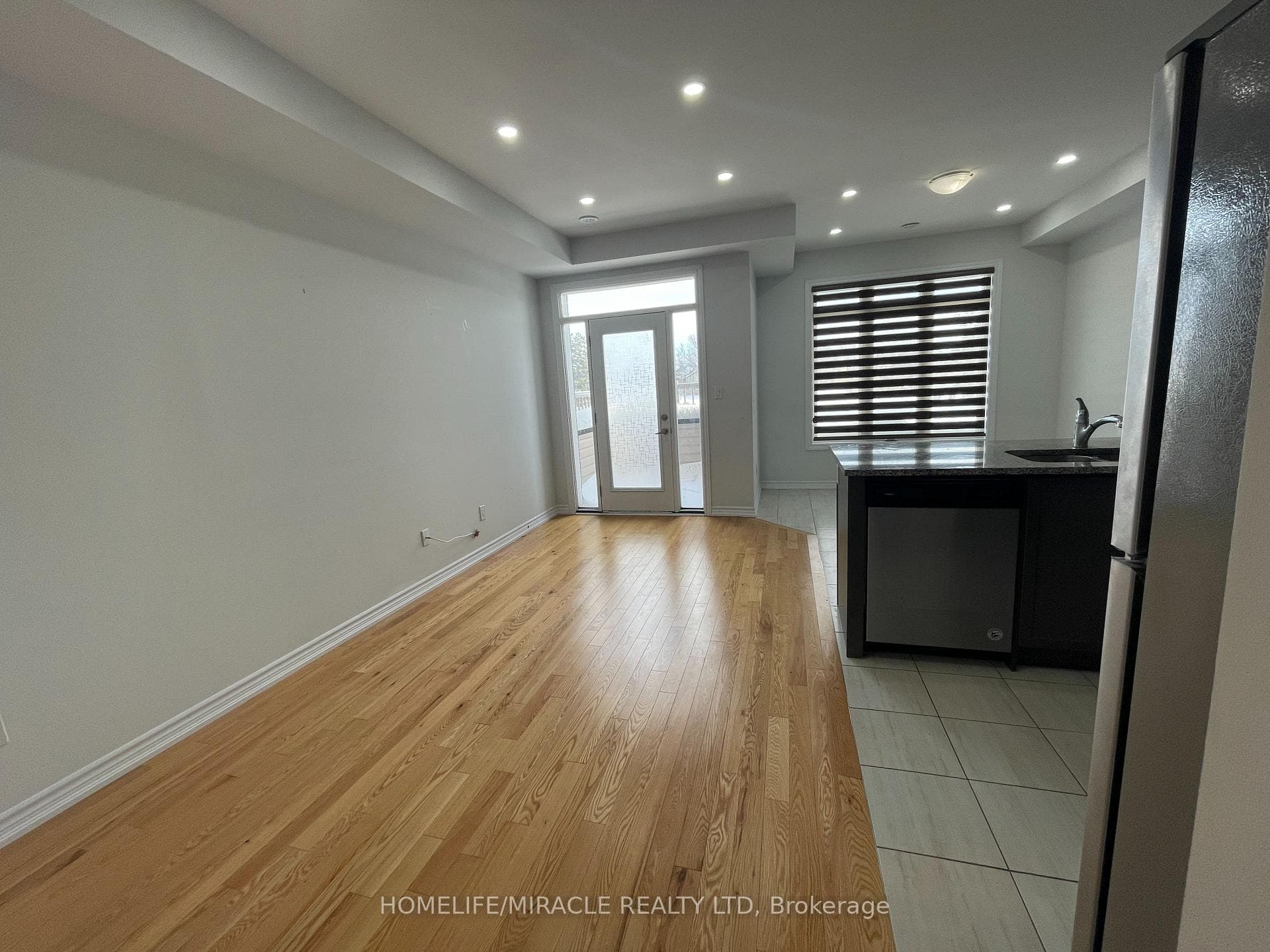 23 Gemma Place photo 9