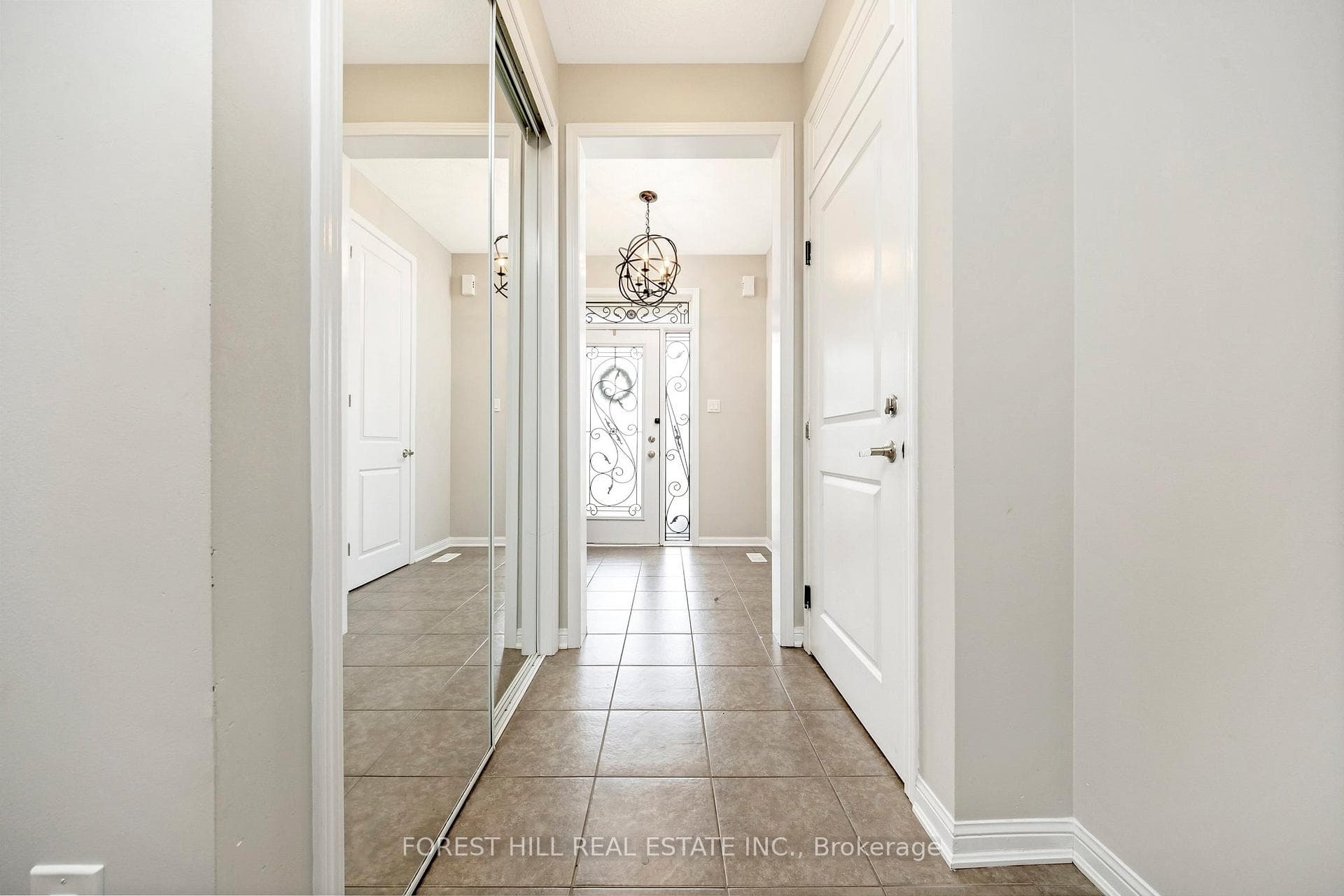 928 Dice Way photo 3
