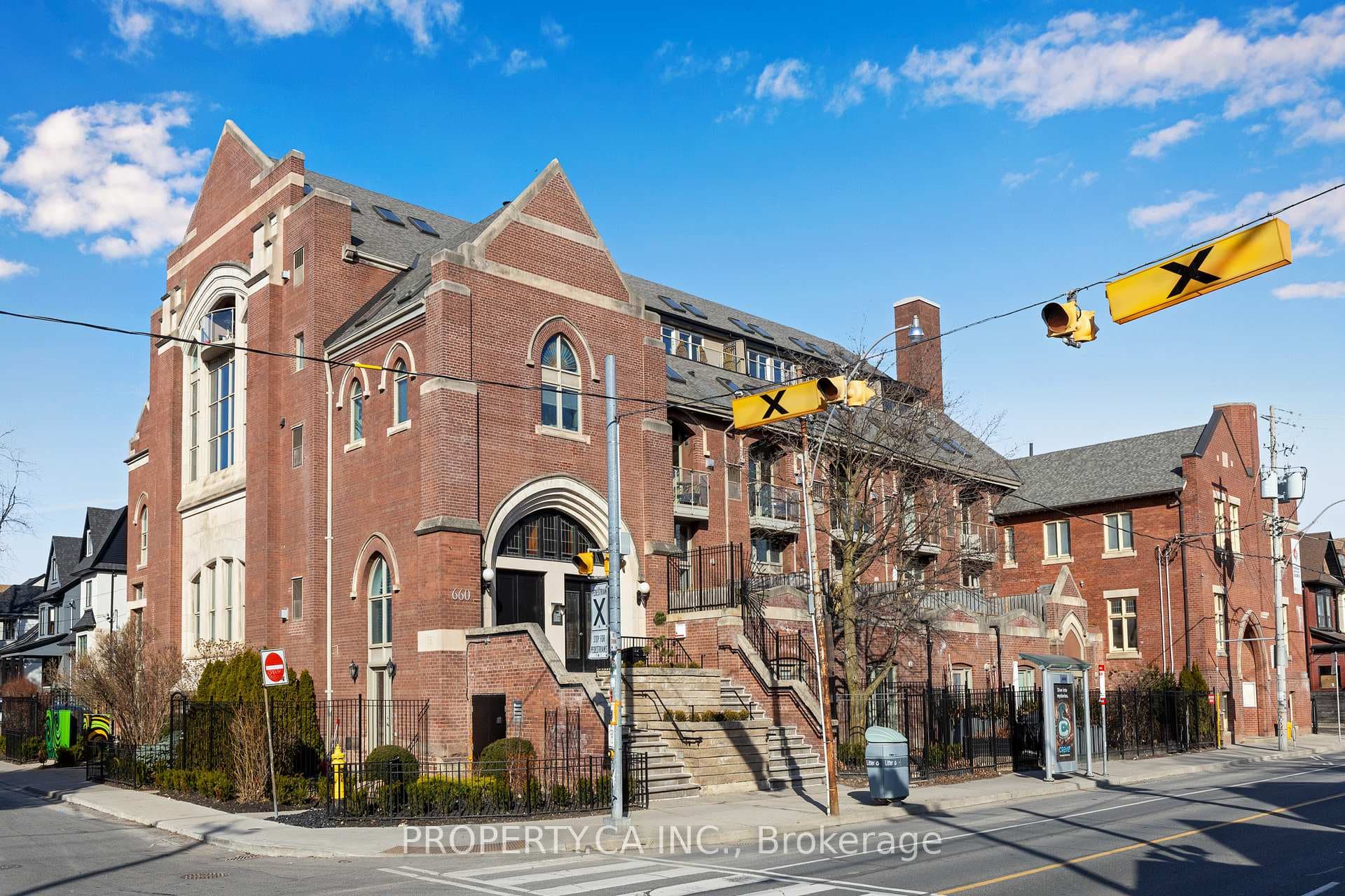 660 Pape Avenue Unit 209 photo 41