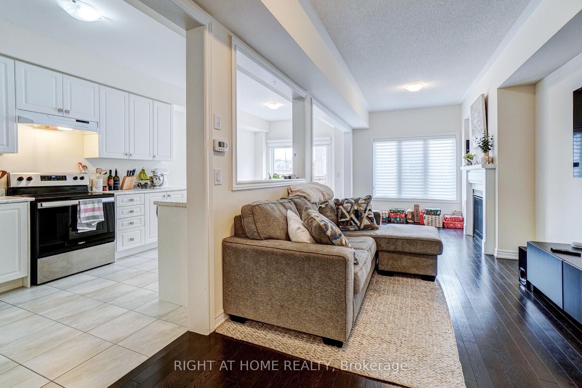 45 Blackwell Crescent photo 7