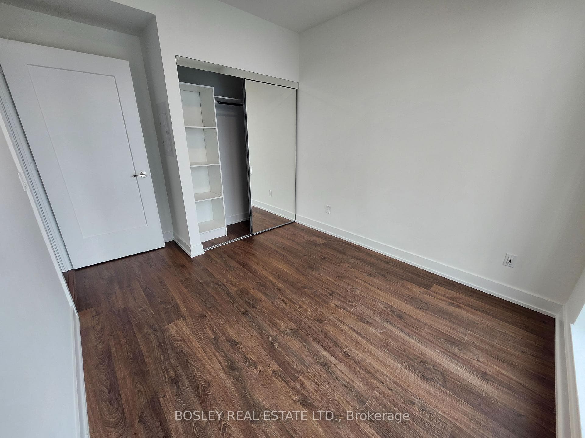 25 Cordova Avenue Unit 1702 photo 6