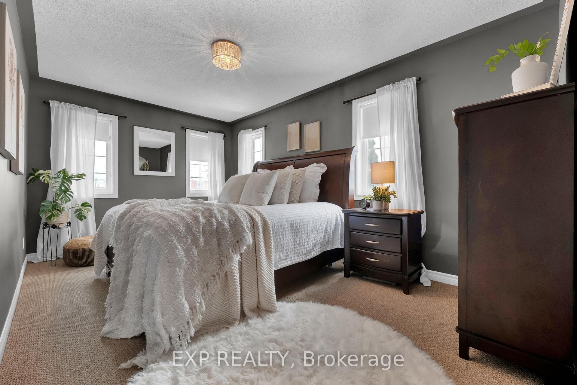 34 Taft Place photo 15