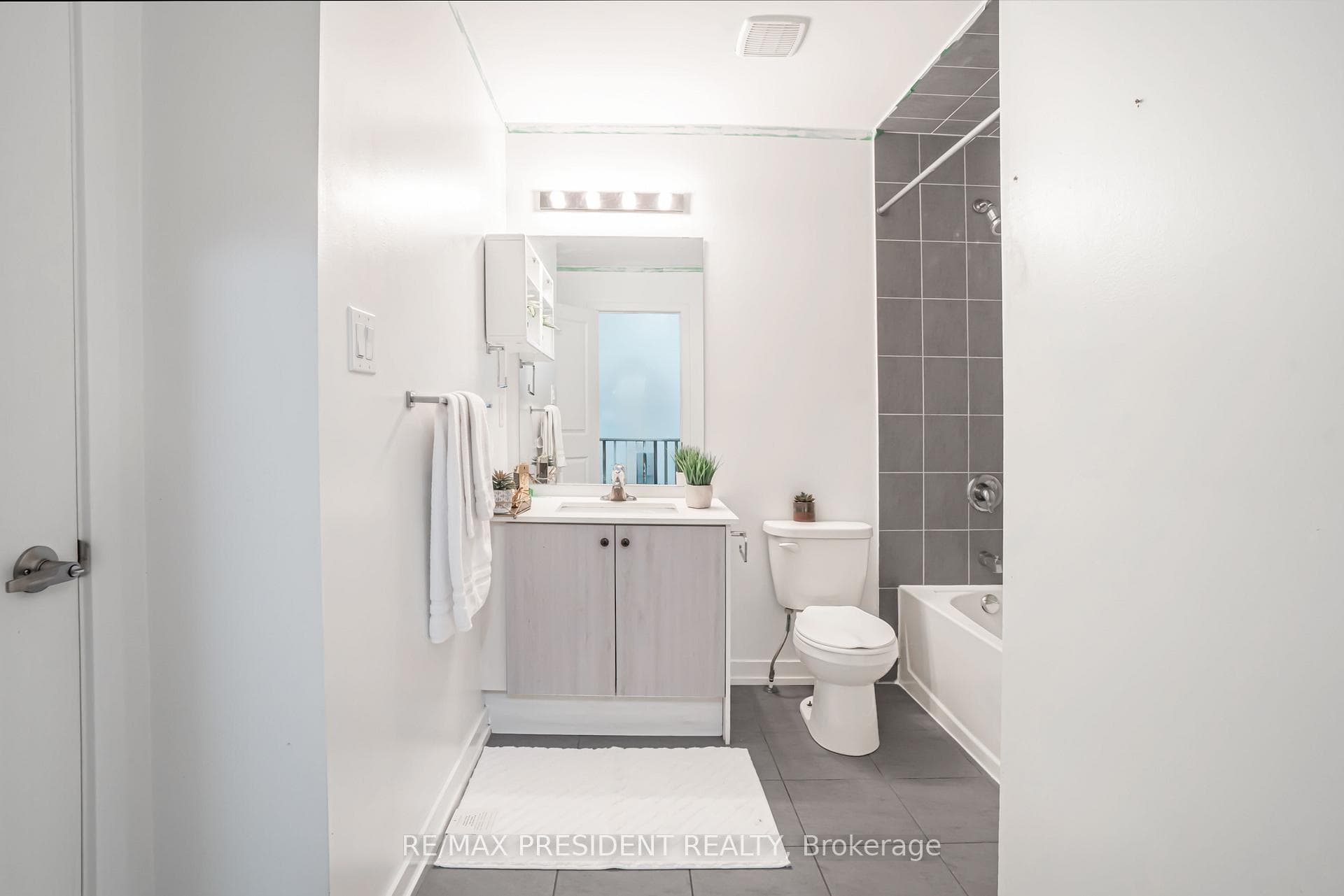281 Dalhousie Street photo 24
