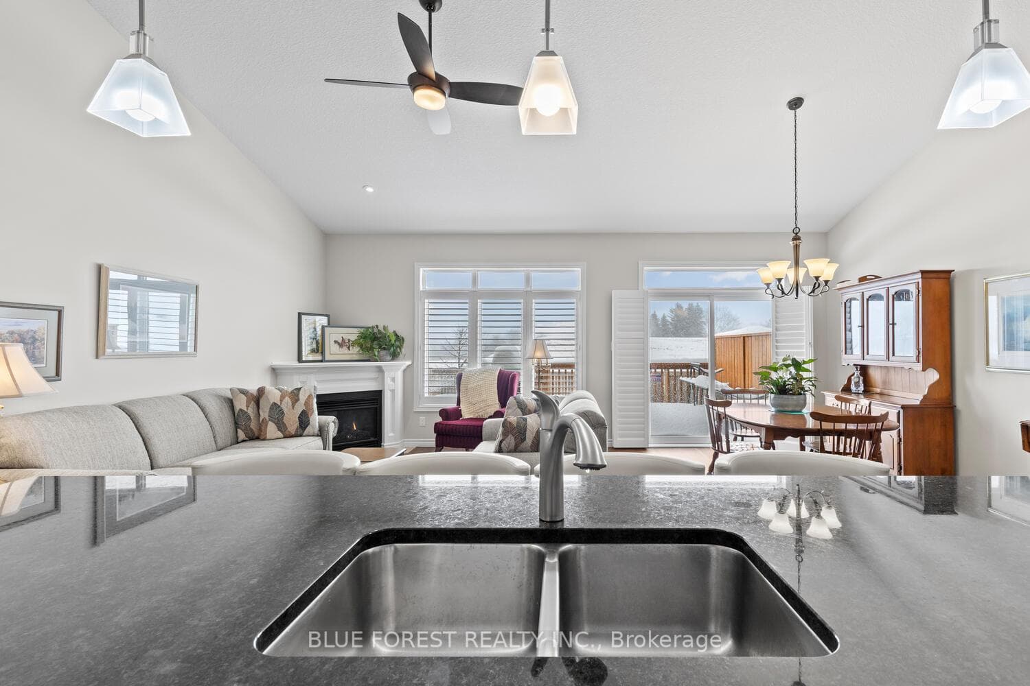 2250 Buroak Drive Unit 111 photo 17