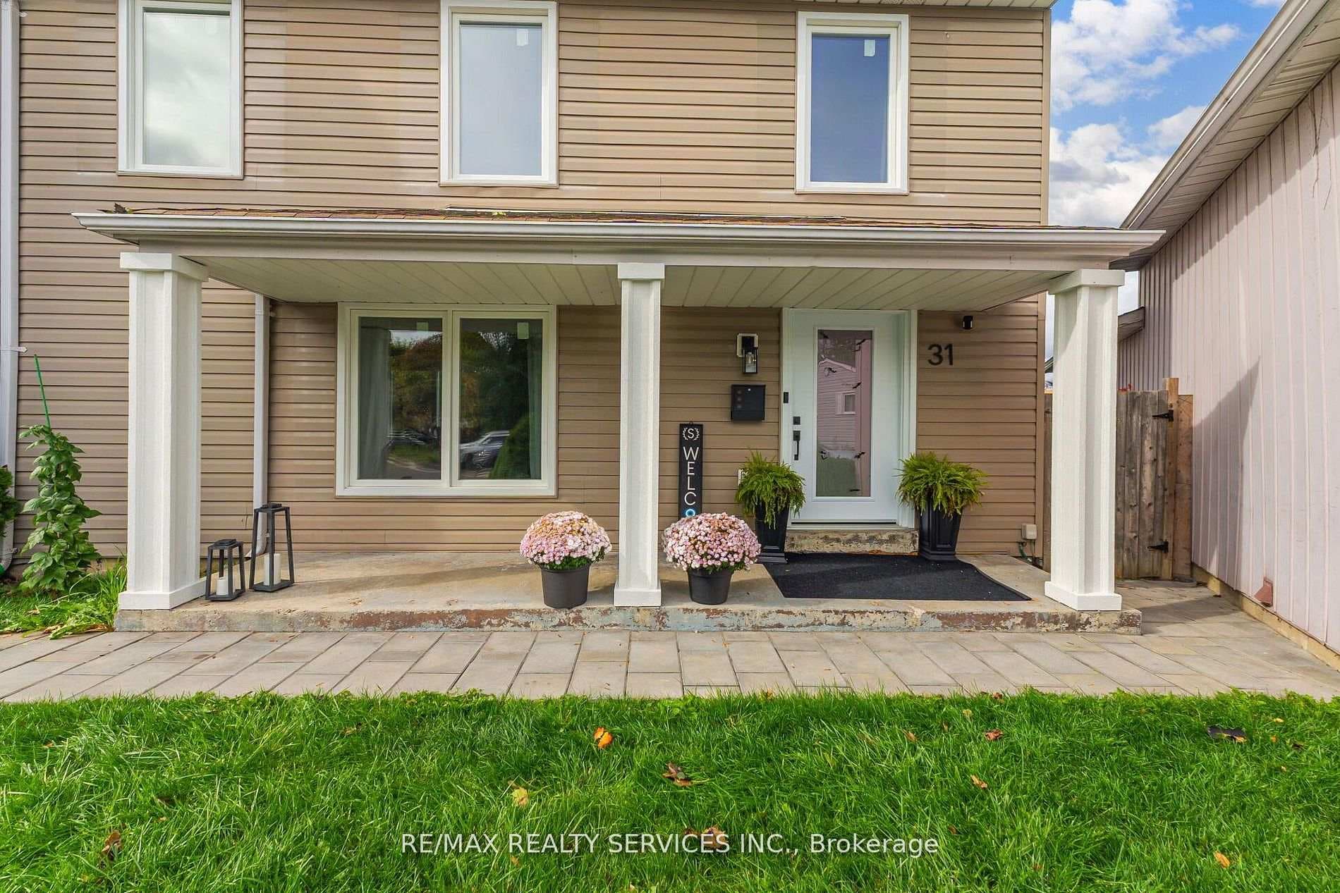 31 Huntingwood Crescent photo 5