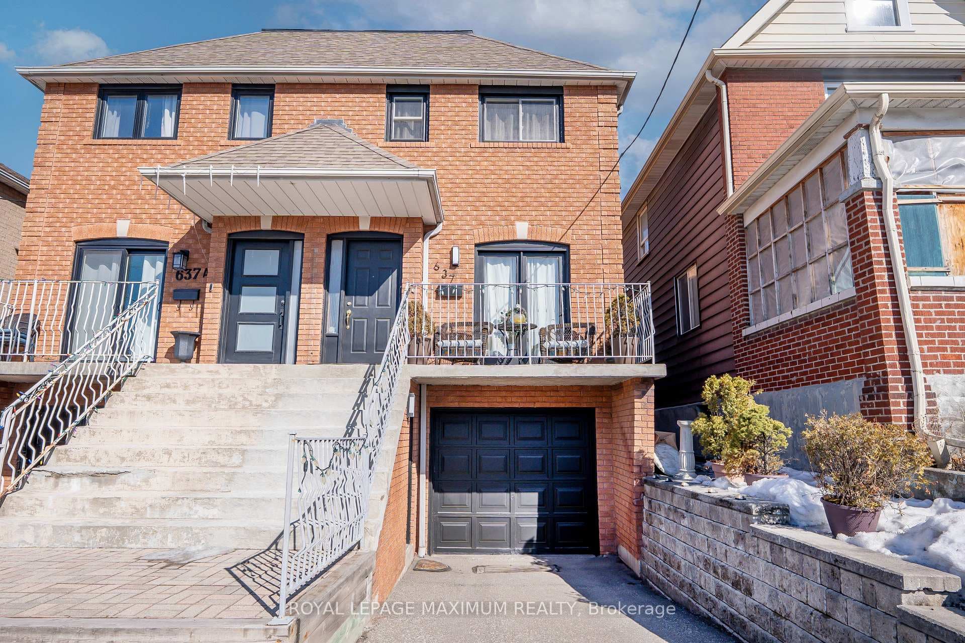 637 Caledonia Road photo 1