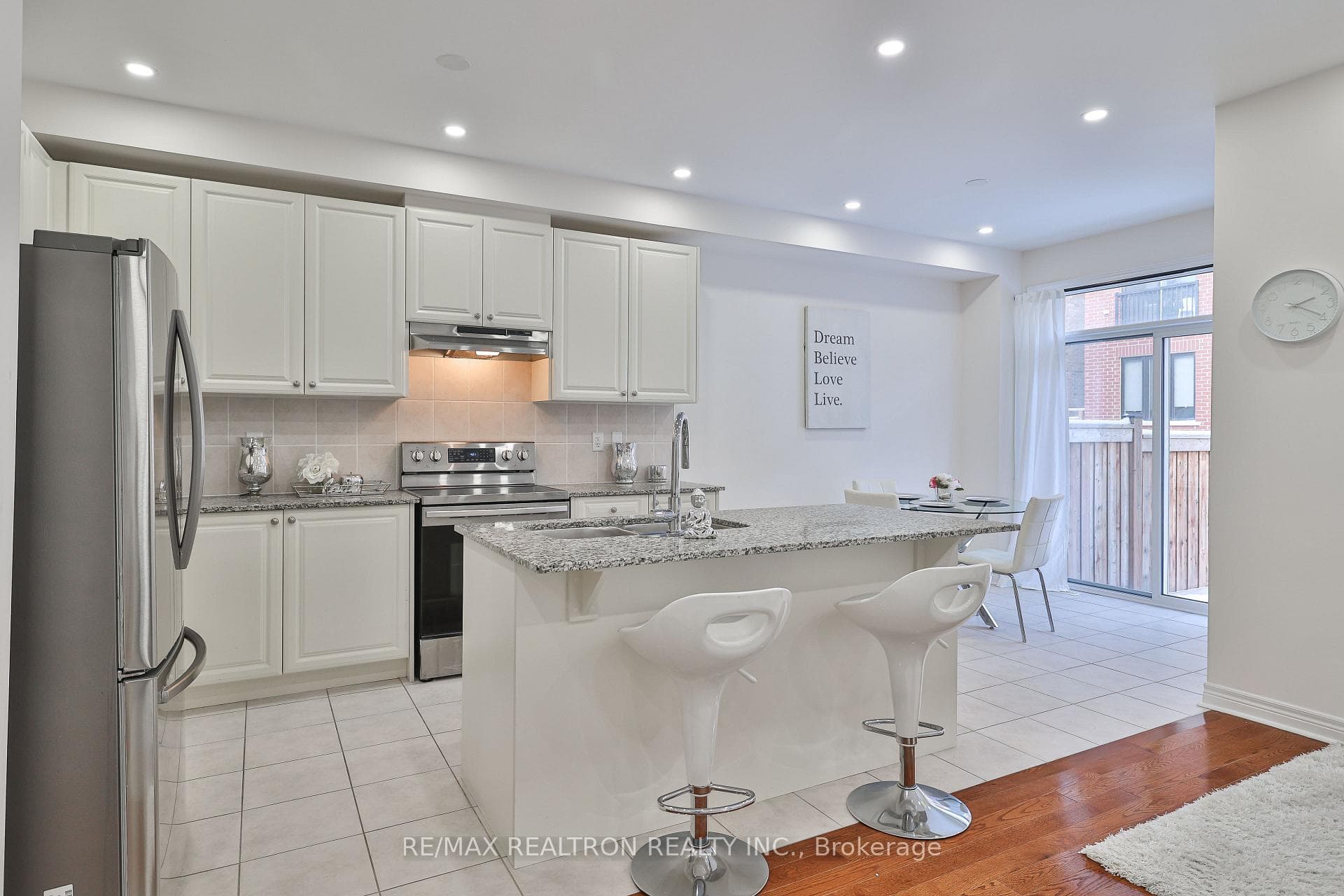 31 Ducharme Drive photo 12