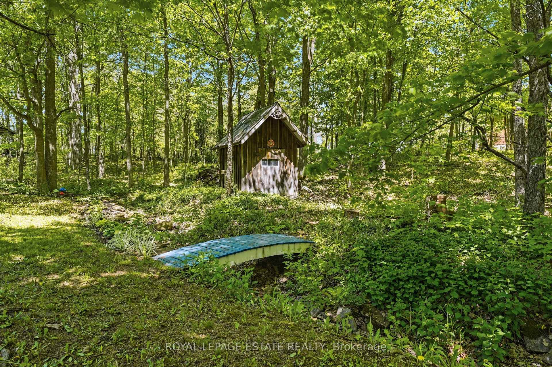 1777 Lazier Road photo 43