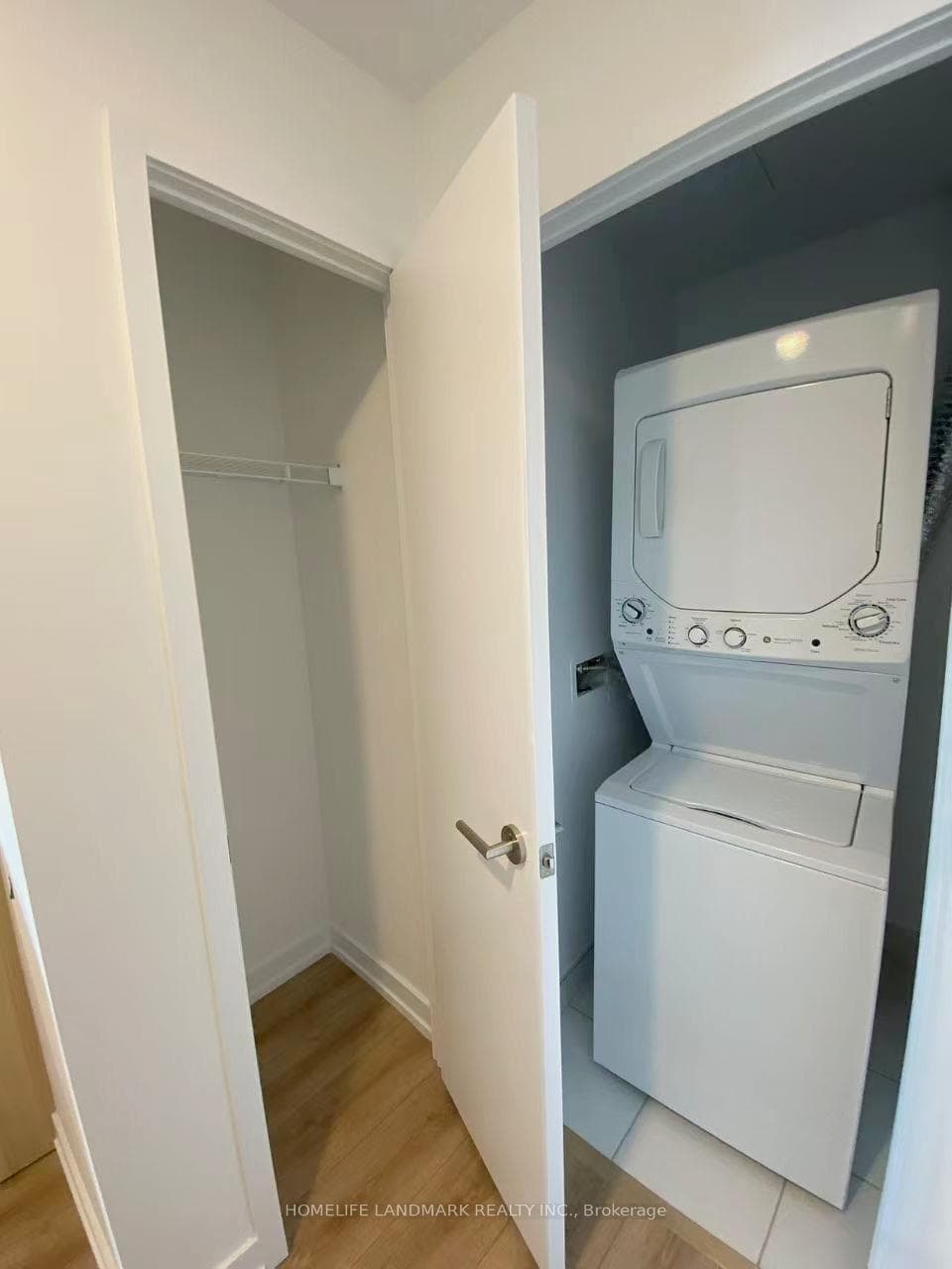 500 Dupont Street Unit 618 photo 9