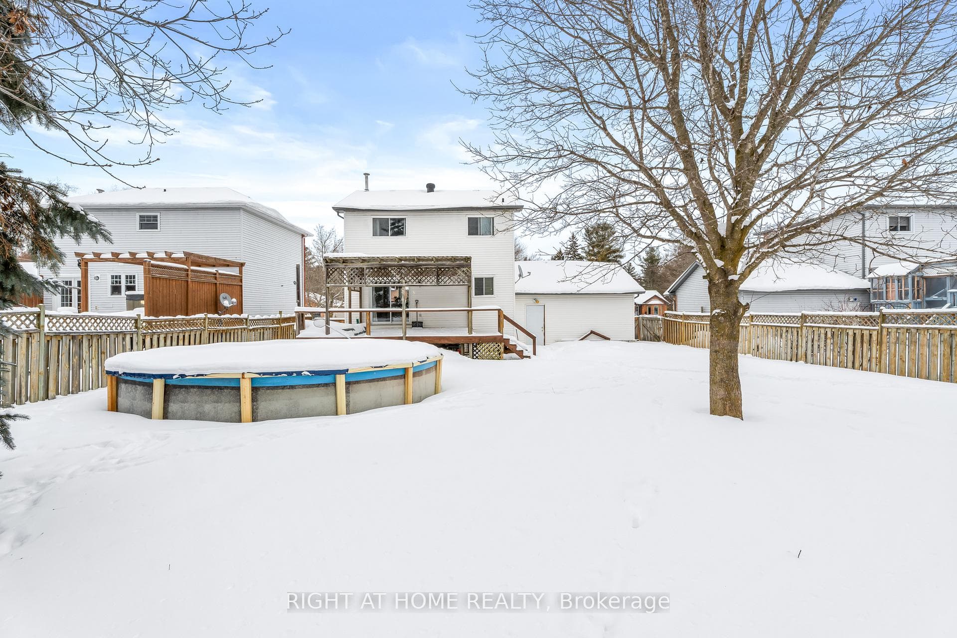 28 Forest Wood Drive photo 19