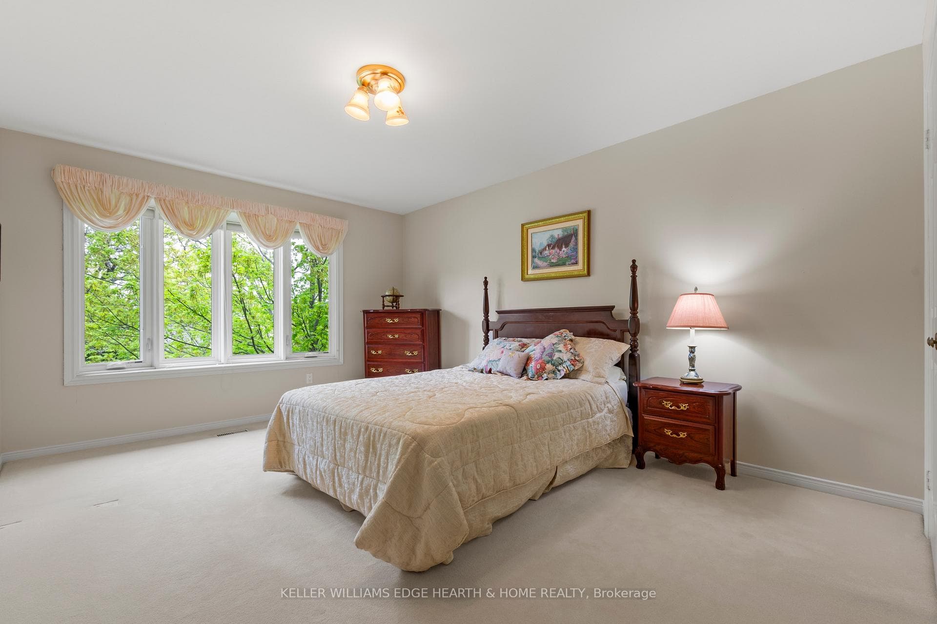 2170 Belgrave Court photo 34