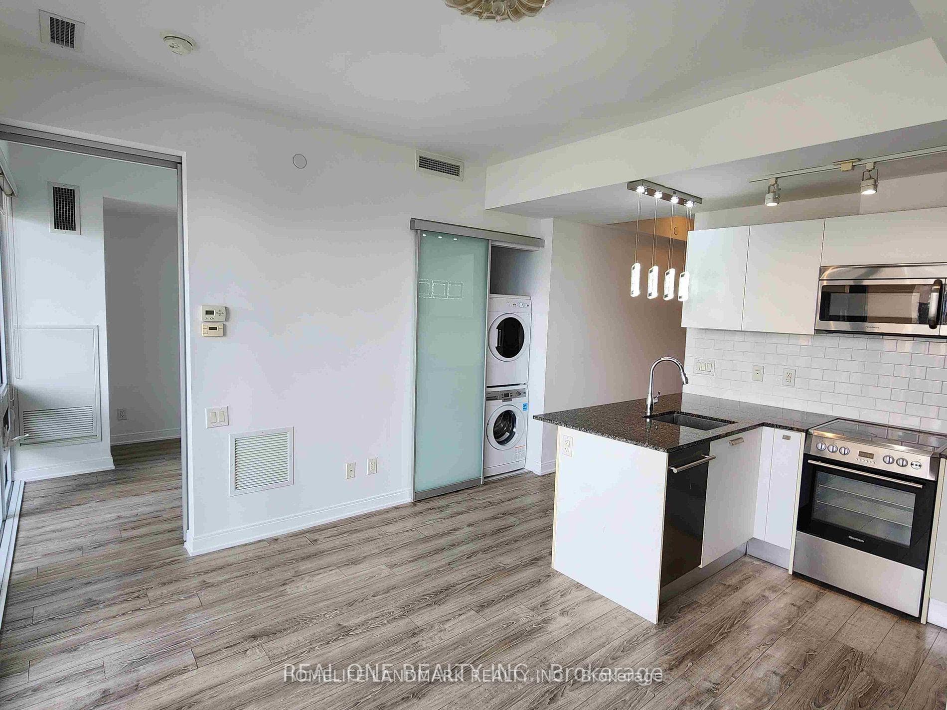 42 Charles Street Unit 2705 photo 2