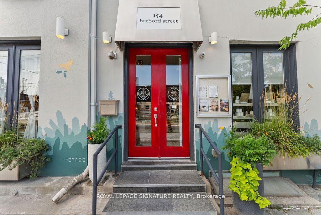 154 Harbord Street photo 4