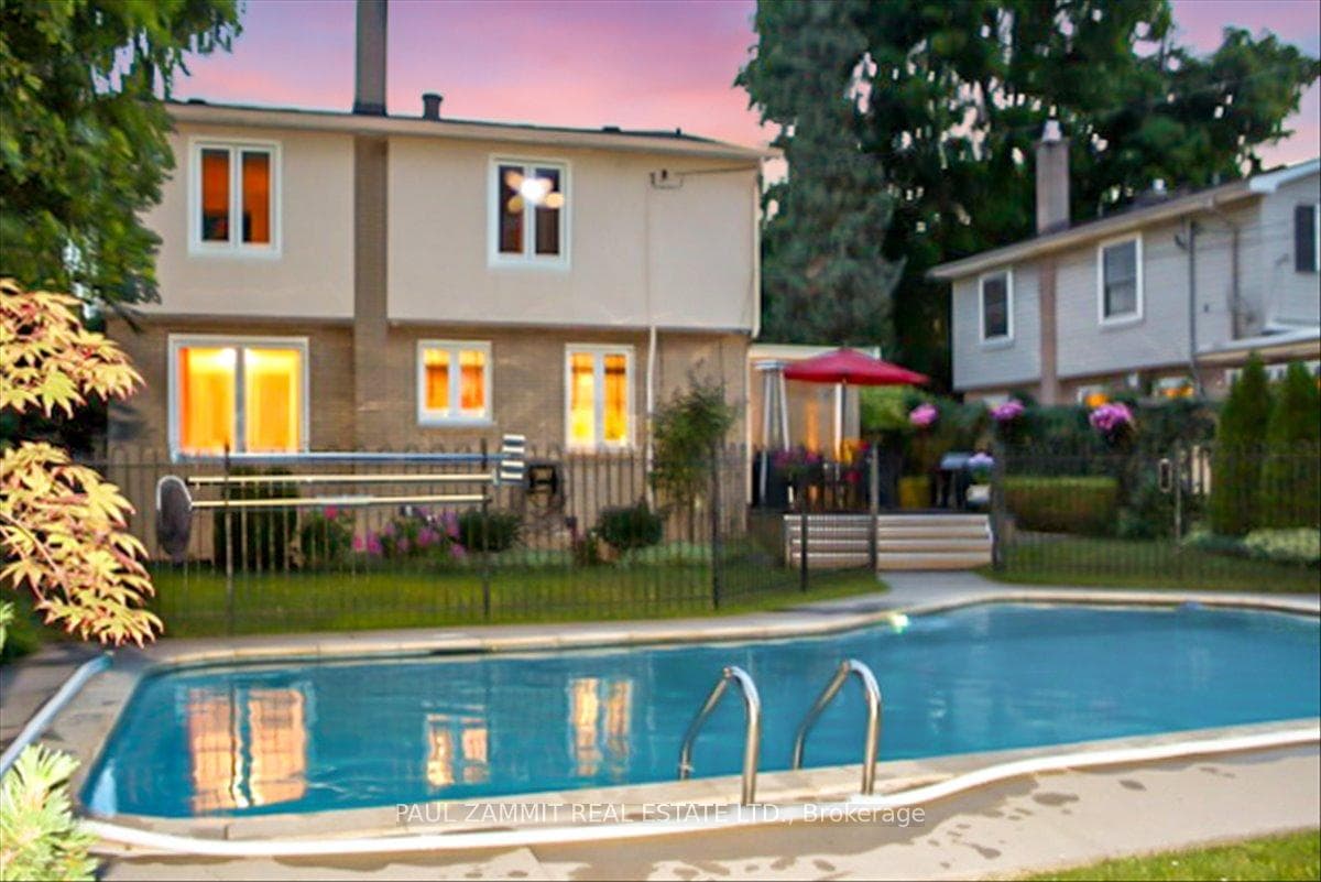 33 Henderson Avenue photo 34