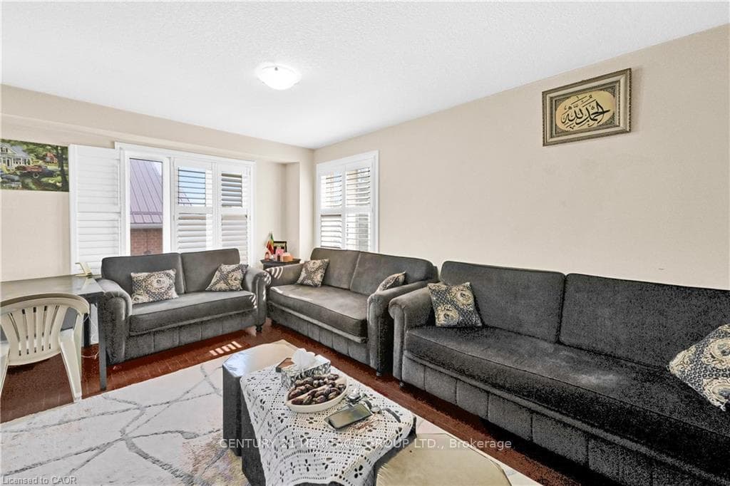 1354 Upper Sherman Avenue photo 12