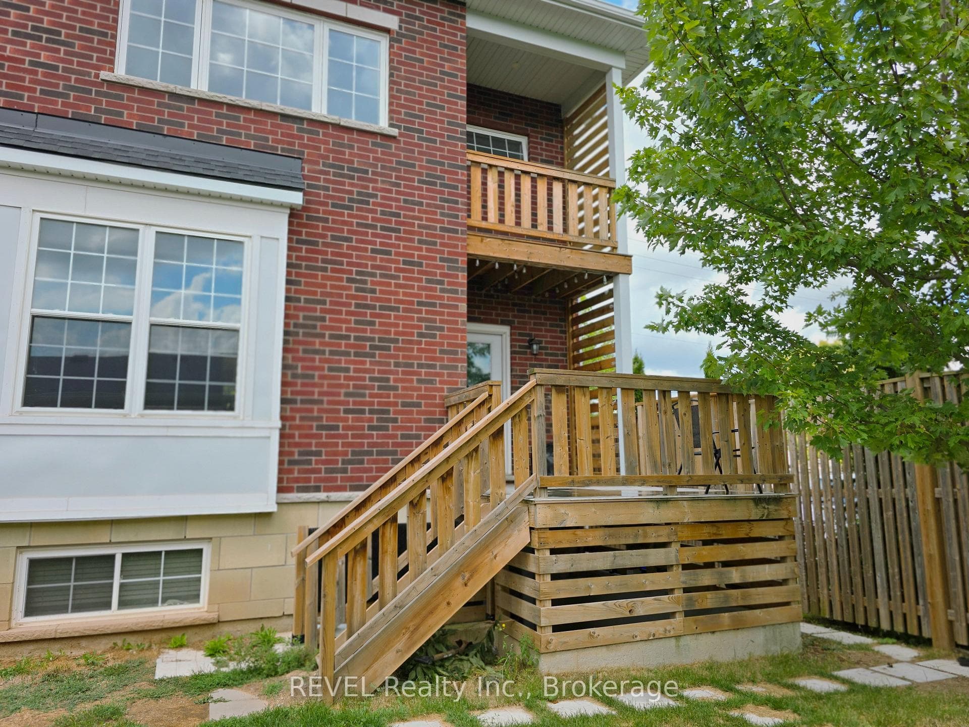 84 WELLAND Road Unit UPPER ONLY #11 photo 41