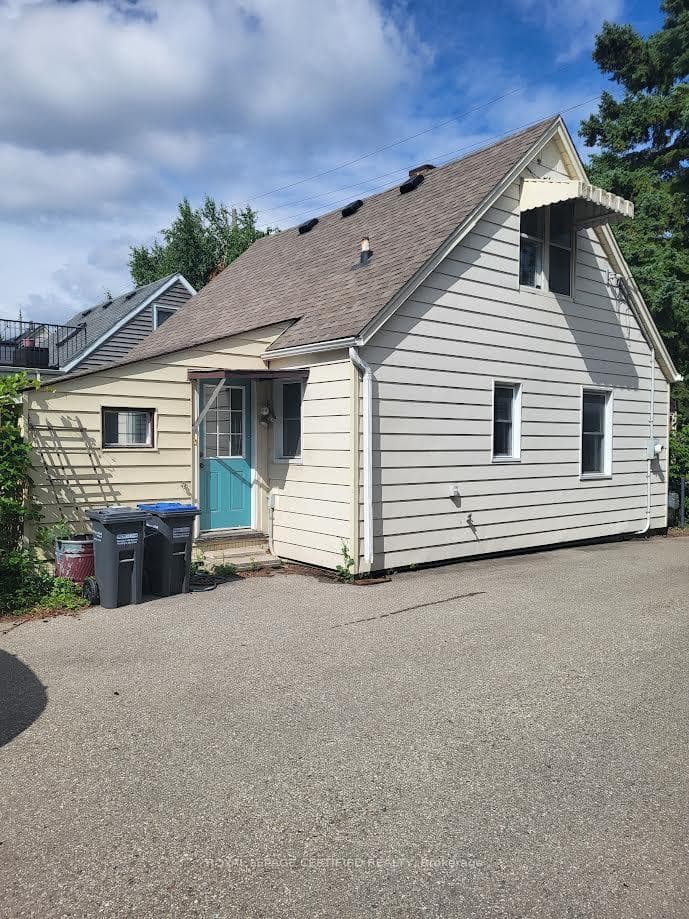 77 Frederick Street photo 2