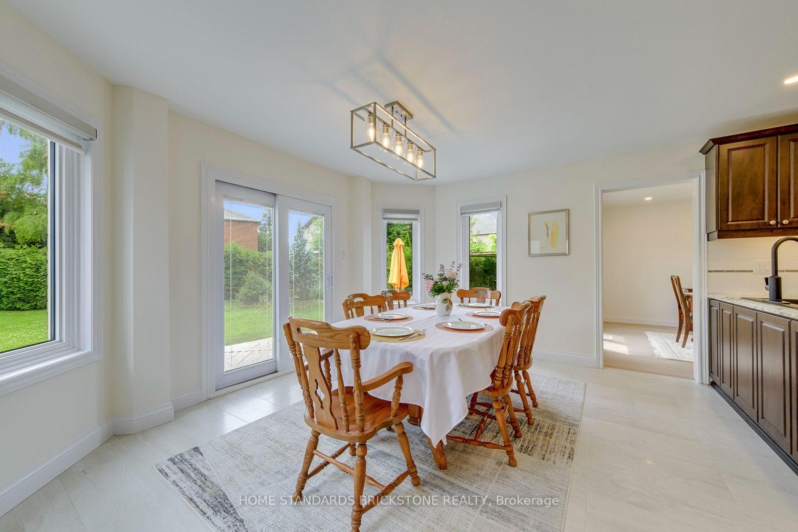 15 Samuel Crescent photo 9